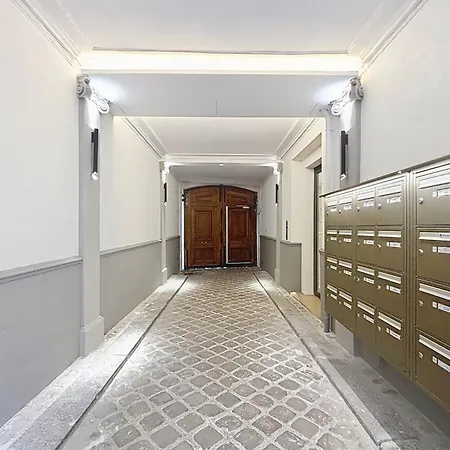 Apartment Charming Near Sacree Coeur Paris